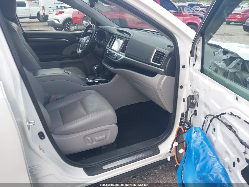 TOYOTA HIGHLANDER 2018 VIN 5TDYZRFH9JS264214