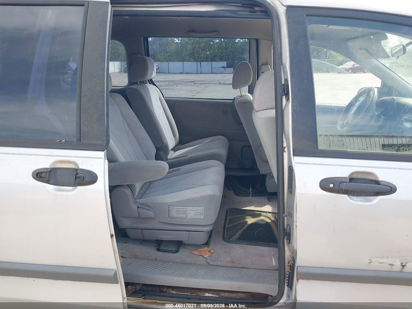 2001 MAZDA MPV auction photo 7