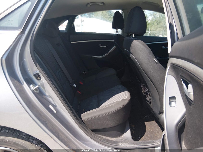 2016 HYUNDAI ELANTRA GT auction photo 8