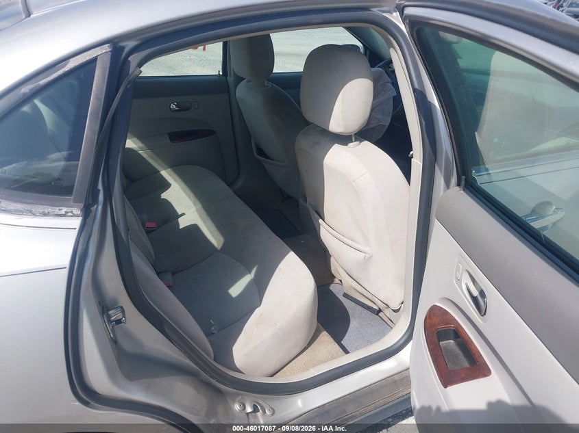 BUICK LACROSSE 2008 VIN 2G4WC582281281704