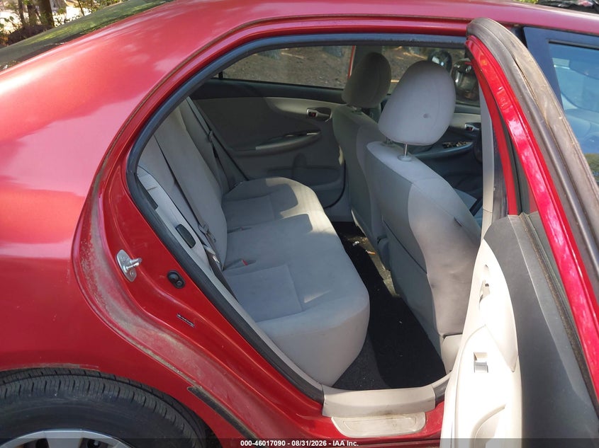 2011 TOYOTA COROLLA auction photo 8