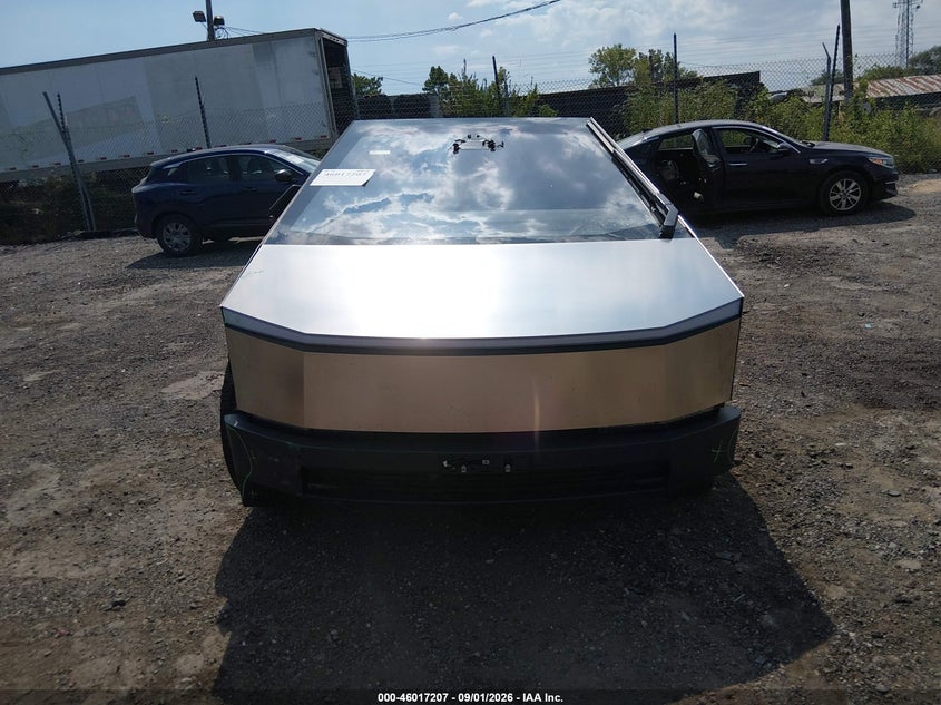 TESLA CYBERTRUCK 2025 VIN 7G2CEHED1SA074776