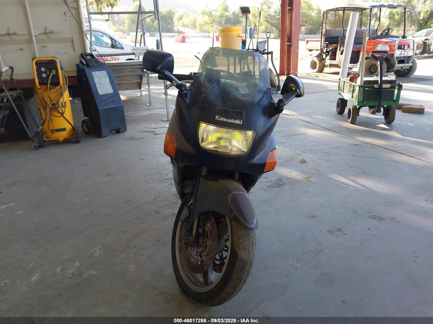 1990 KAWASAKI ZX600 auction photo 5