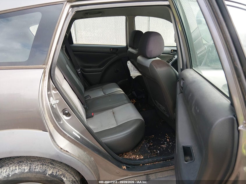 2004 PONTIAC VIBE auction photo 8