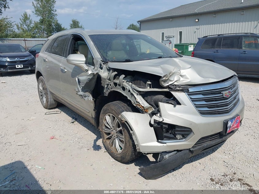 CADILLAC XT5 - zdjęcie 1