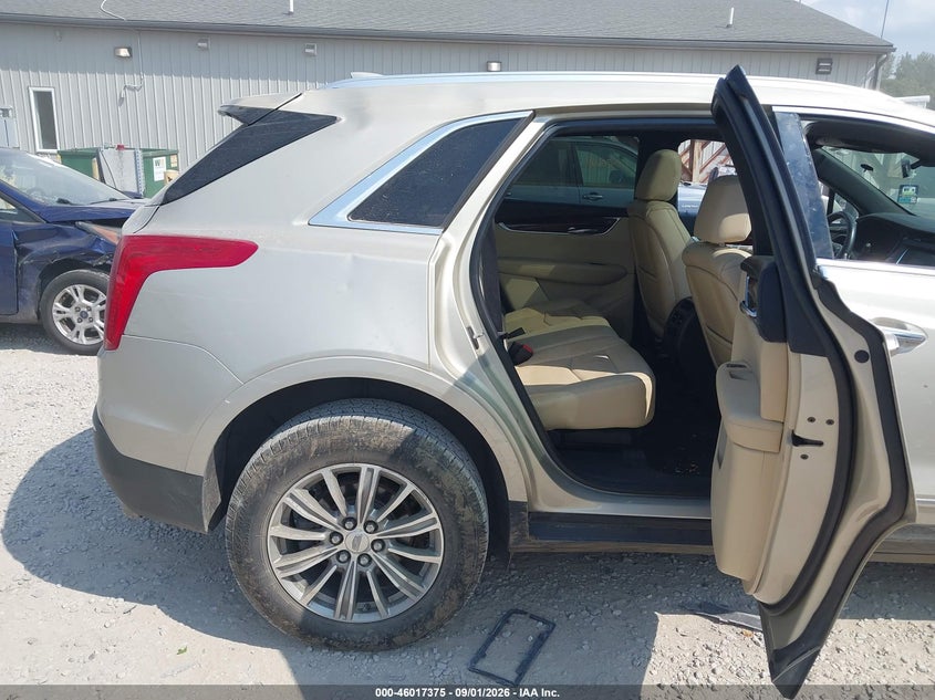 CADILLAC XT5 - zdjęcie 8