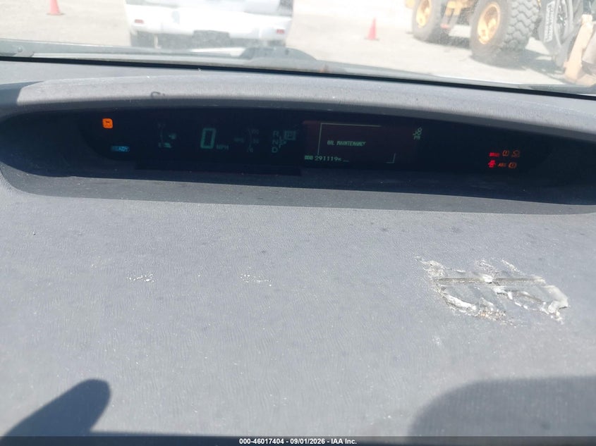 2011 TOYOTA PRIUS auction photo 7