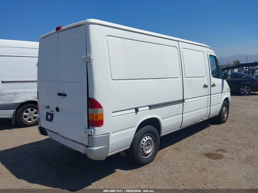 FREIGHTLINER SPRINTER 2002 VIN WD2YD241325335117