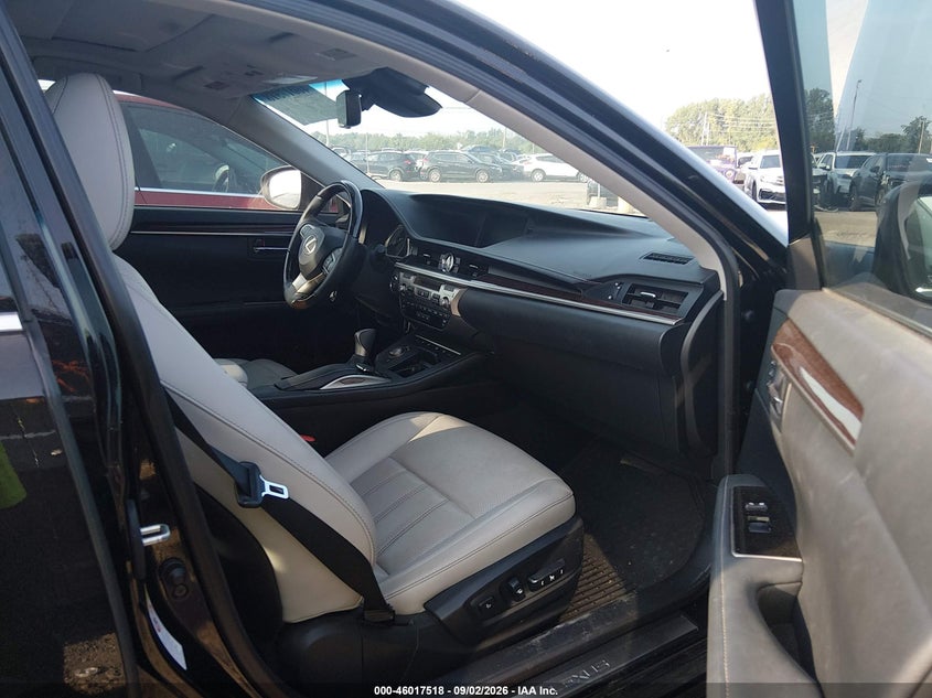 2016 LEXUS ES 350 auction photo 5