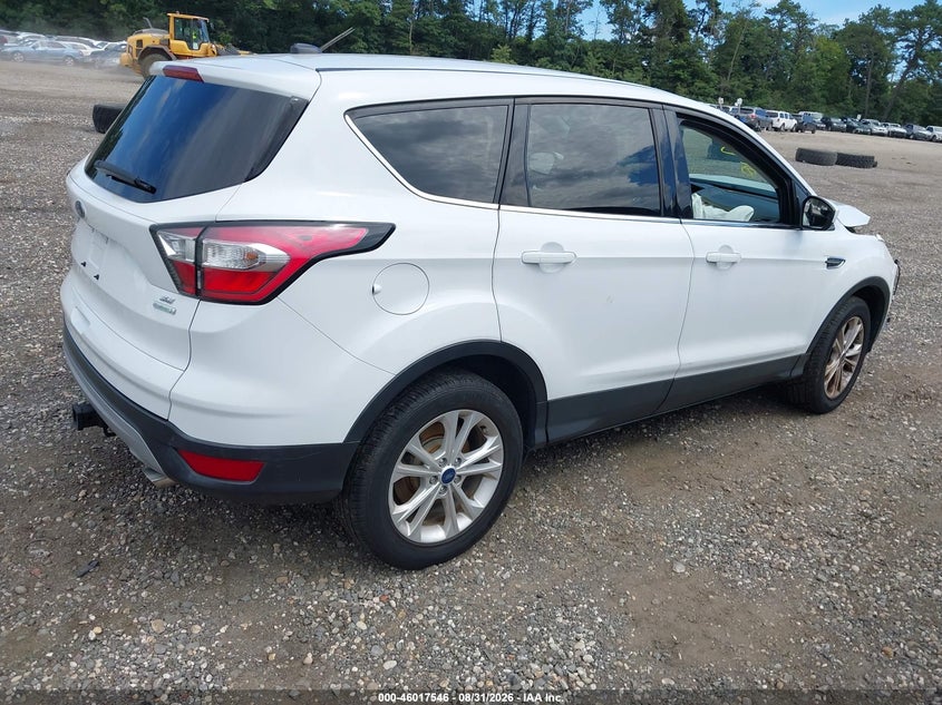 2017 FORD ESCAPE auction photo 4