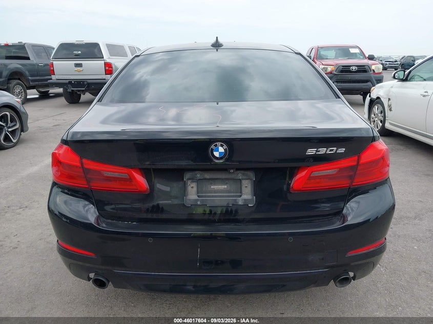 BMW 530E - zdjęcie 17