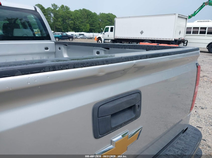 2017 CHEVROLET SILVERADO 1500 auction photo 6