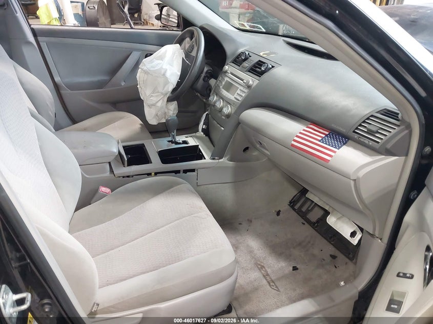 2011 TOYOTA CAMRY auction photo 5