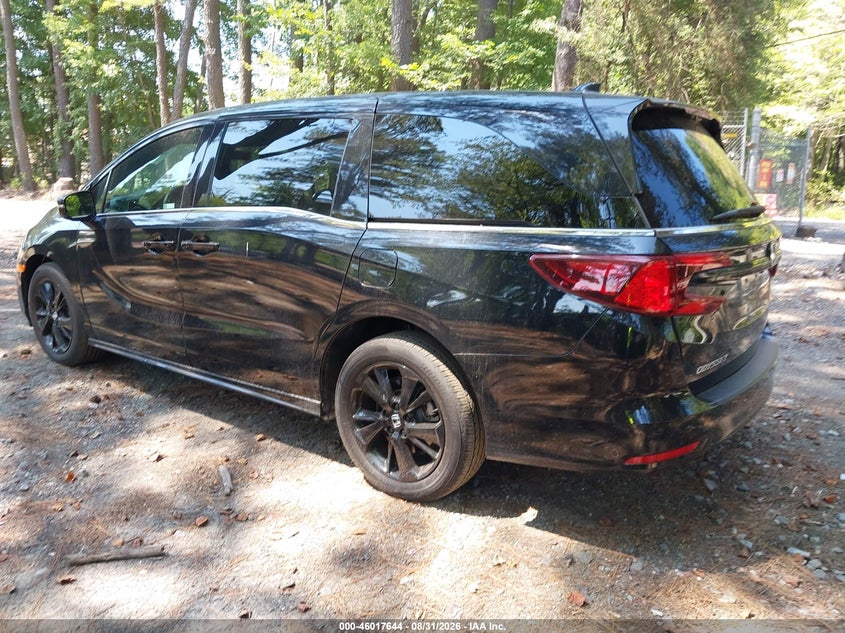 2024 HONDA ODYSSEY auction photo 3