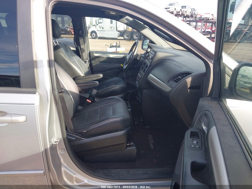 2015 DODGE GRAND CARAVAN auction photo 5