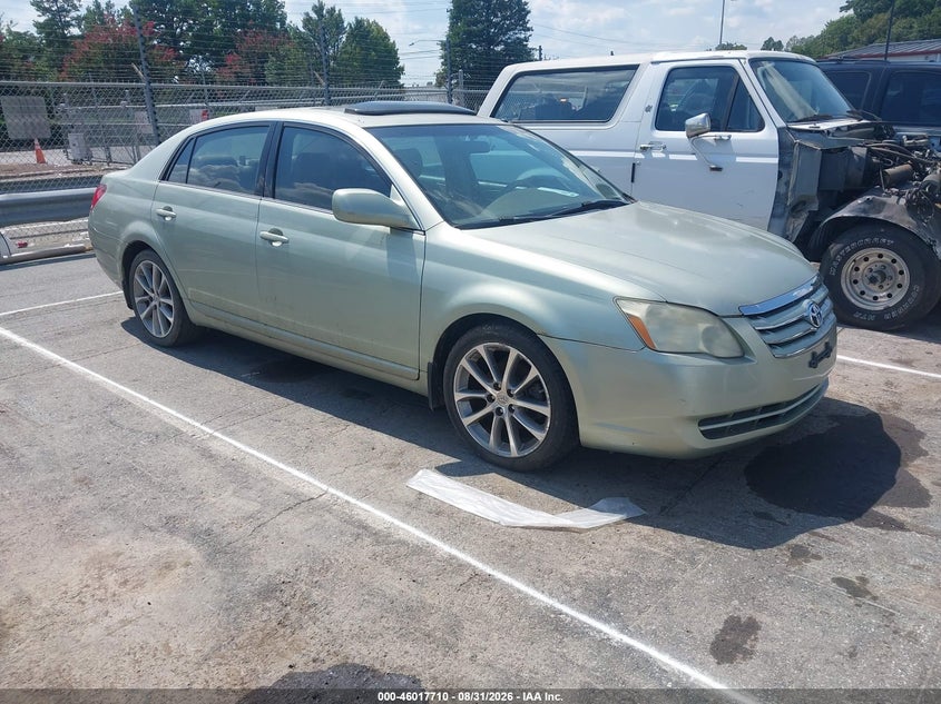 2006 TOYOTA AVALON auction photo 1