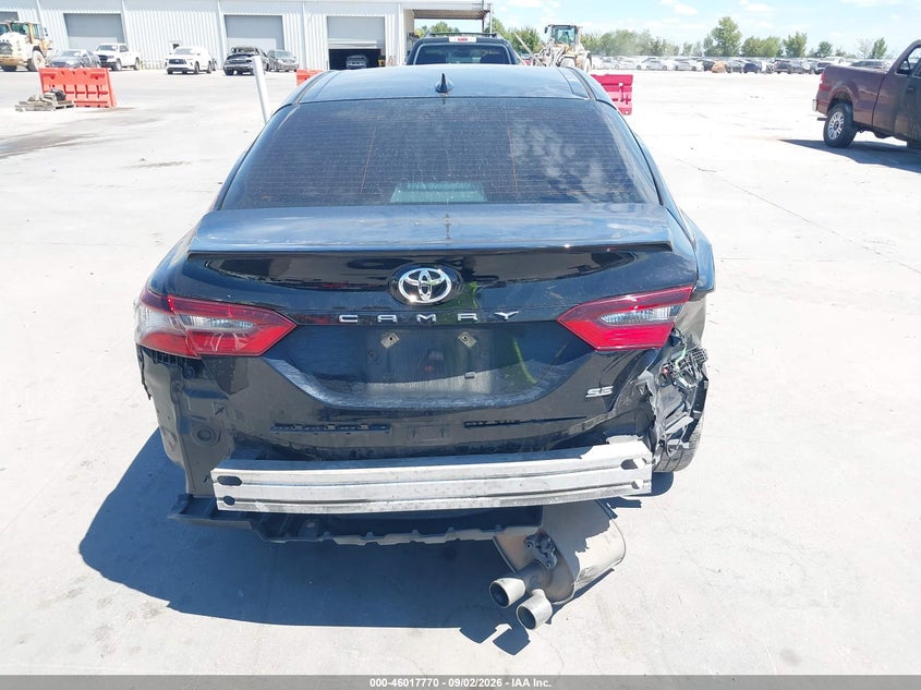 2021 Toyota Camry (VIN: 4T1G11AK7MU480551)