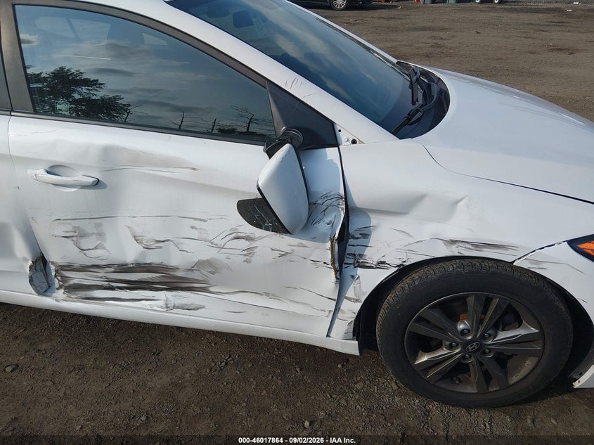 HYUNDAI ELANTRA 2018 VIN 5NPD84LF4JH291303