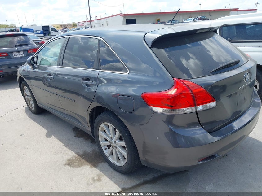 2010 TOYOTA VENZA auction photo 3