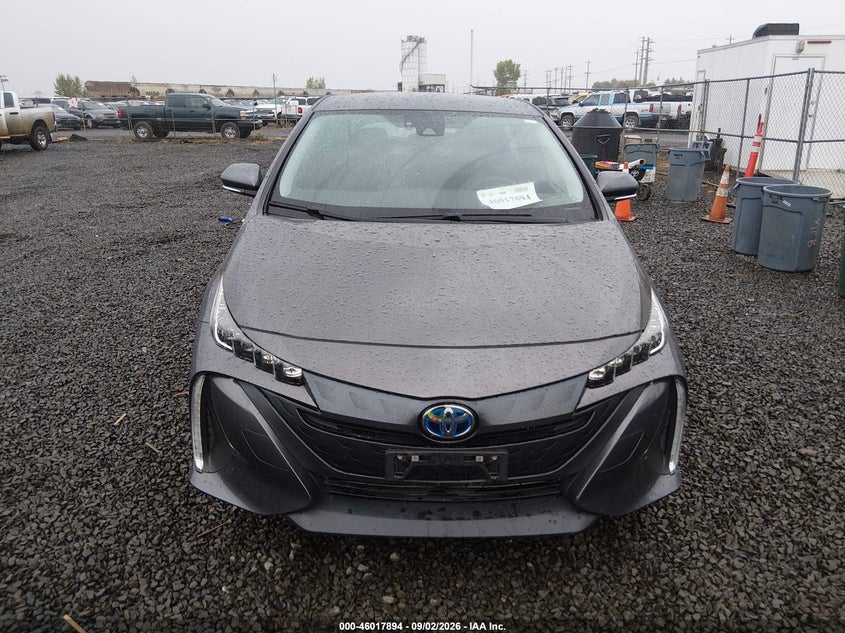 TOYOTA PRIUS PRIME - zdjęcie 13