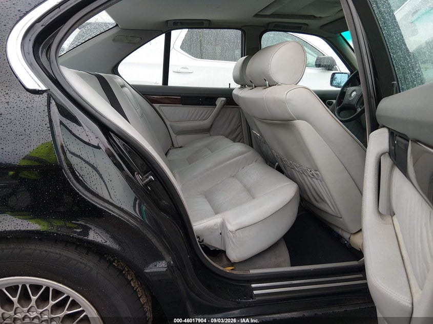 1995 BMW 525 auction photo 8