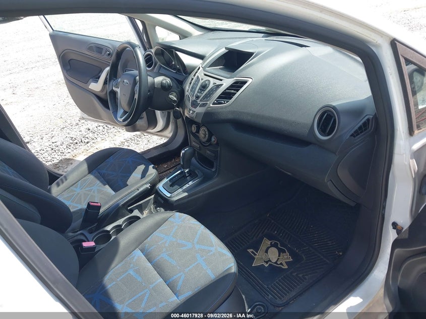 2013 FORD FIESTA auction photo 5