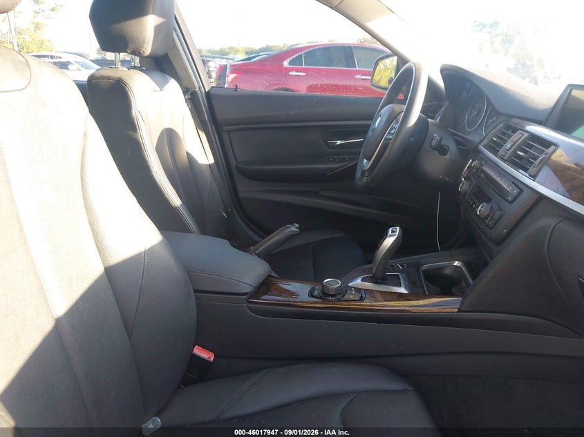 2015 BMW 3 SERIES auction photo 5