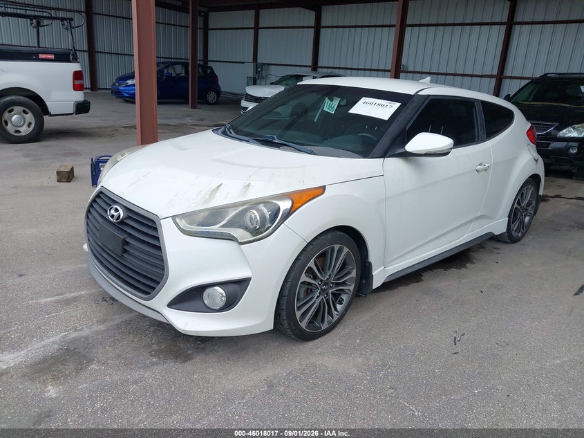 2016 HYUNDAI VELOSTER auction photo 2