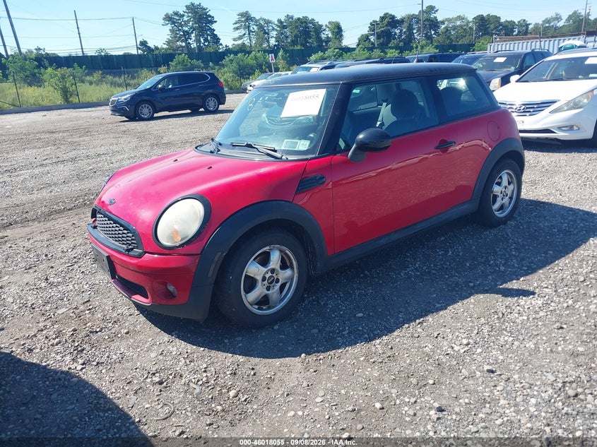 2009 MINI COOPER auction photo 2