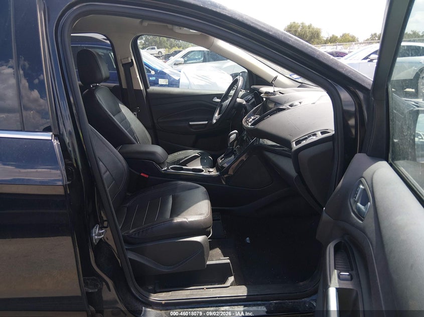 2014 FORD ESCAPE auction photo 5