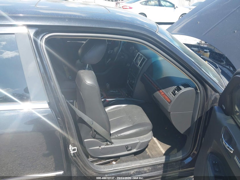 CHRYSLER 300 2010 VIN 2C3CA3CVXAH112633