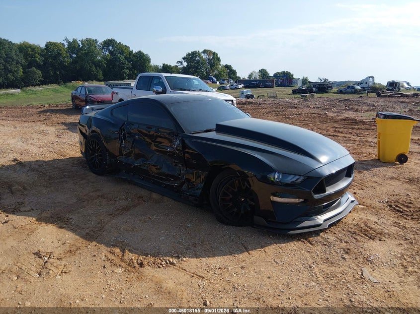 FORD MUSTANG - zdjęcie 1