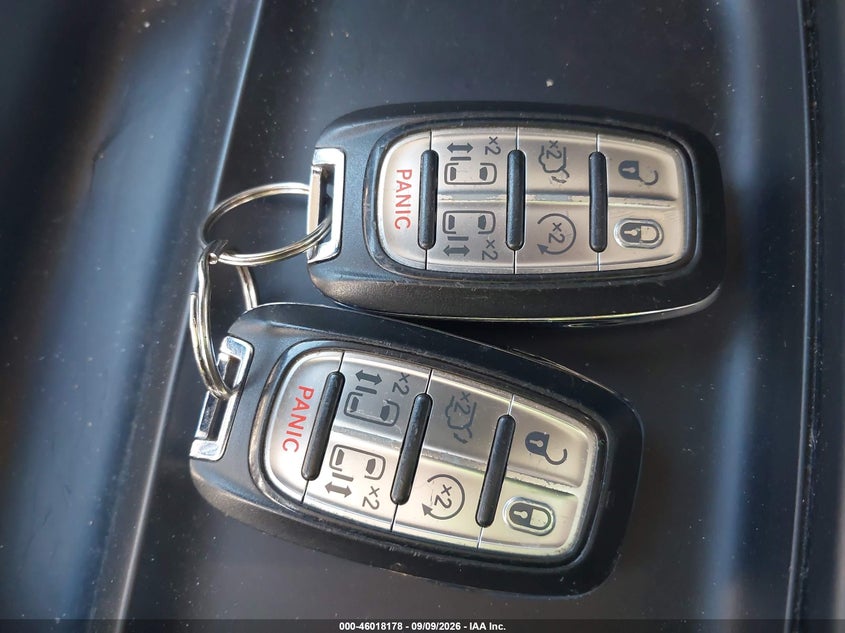 2021 CHRYSLER VOYAGER LXI · Фото 11