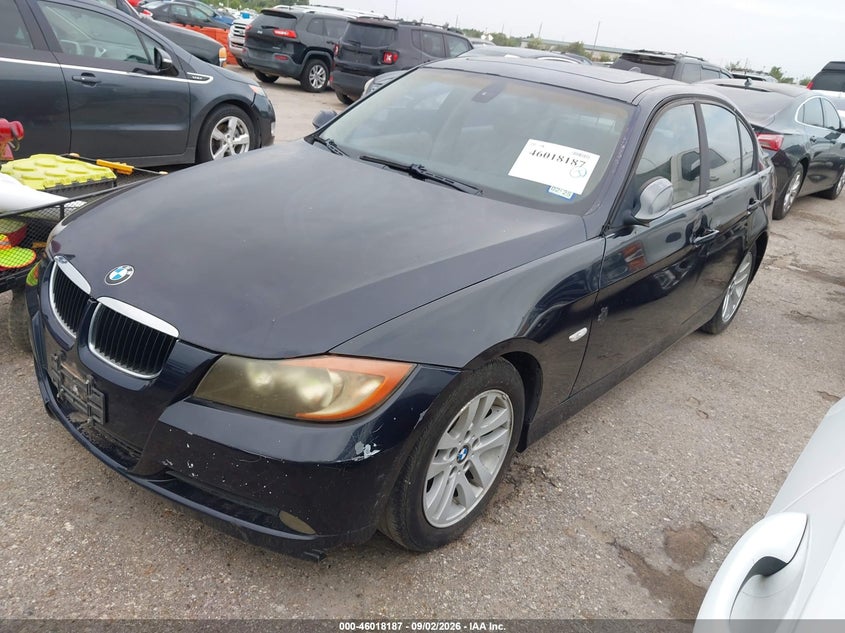 2007 BMW 328I auction photo 2