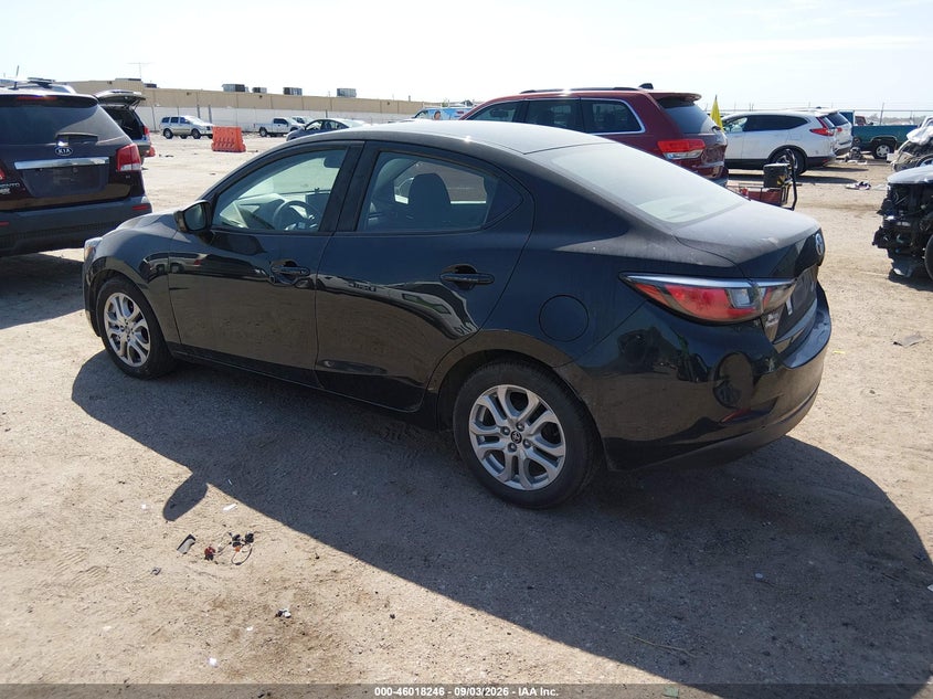 2017 TOYOTA YARIS IA auction photo 3