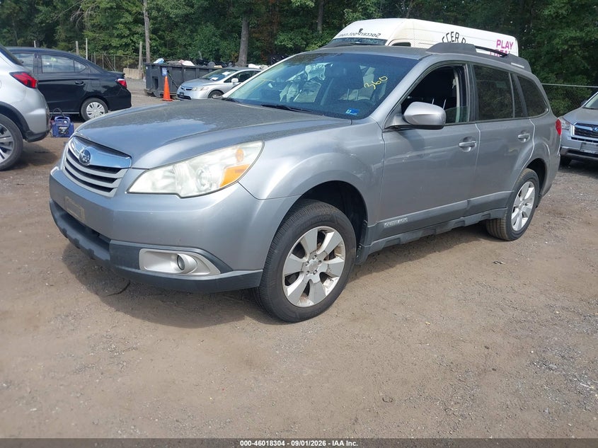 2010 SUBARU OUTBACK auction photo 2