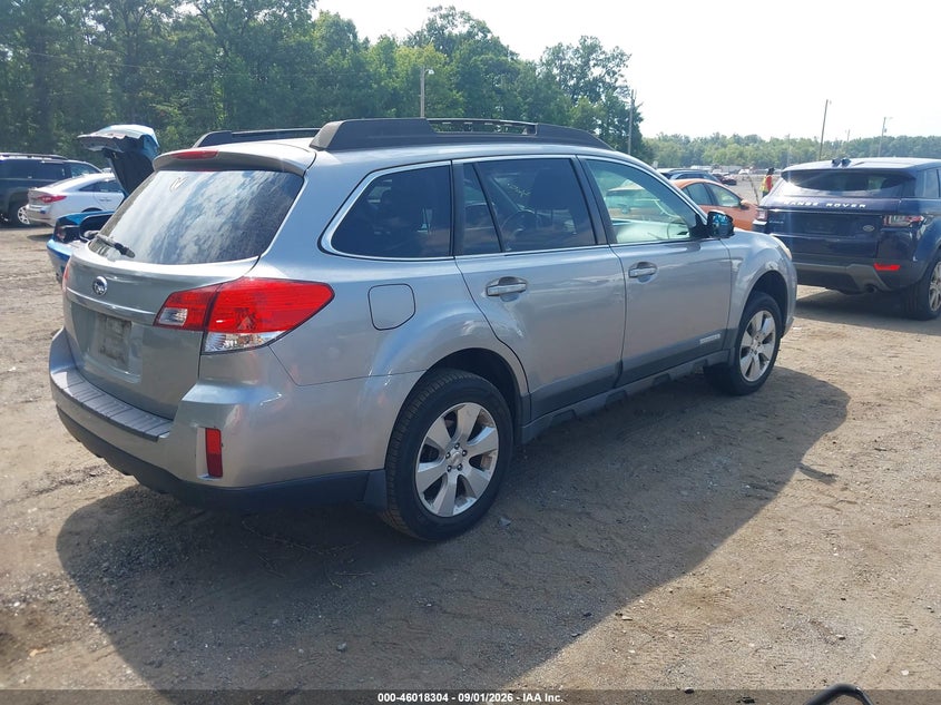 2010 SUBARU OUTBACK auction photo 4