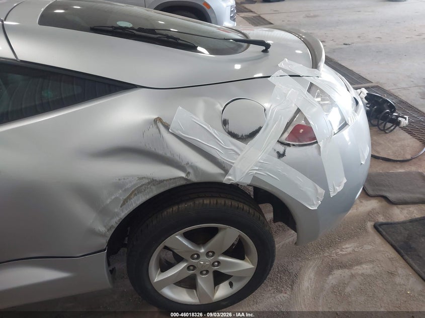2007 MITSUBISHI ECLIPSE auction photo 6