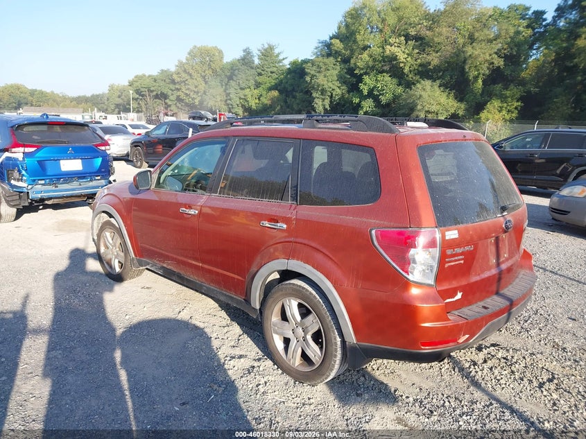 2010 SUBARU FORESTER auction photo 3