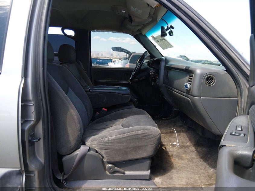 2003 CHEVROLET AVALANCHE 1500 auction photo 5