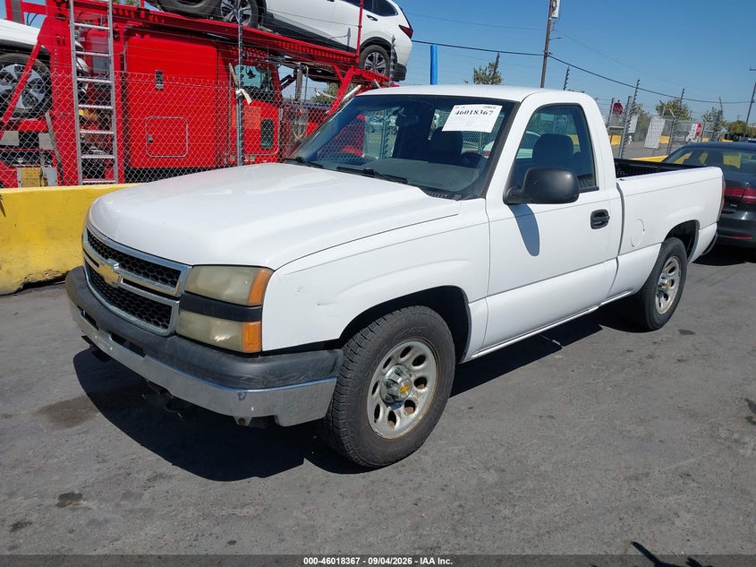 2007 CHEVROLET SILVERADO 1500 CLASSIC auction photo 2