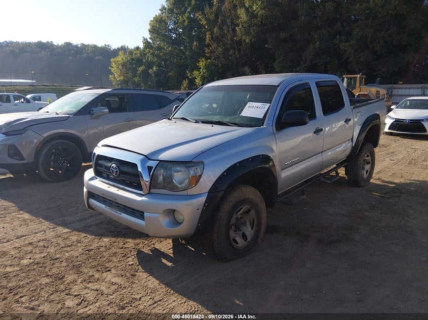 2006 TOYOTA TACOMA auction photo 2