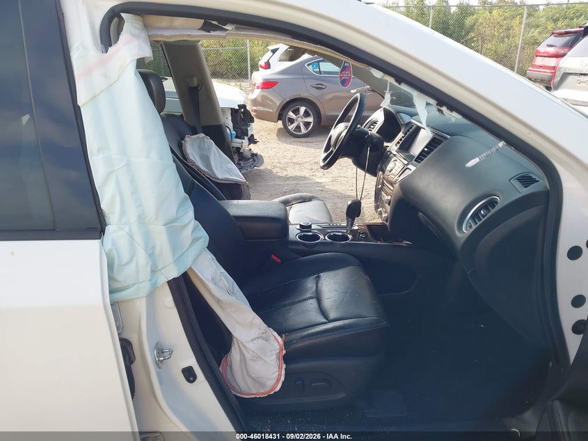 2013 NISSAN PATHFINDER auction photo 5