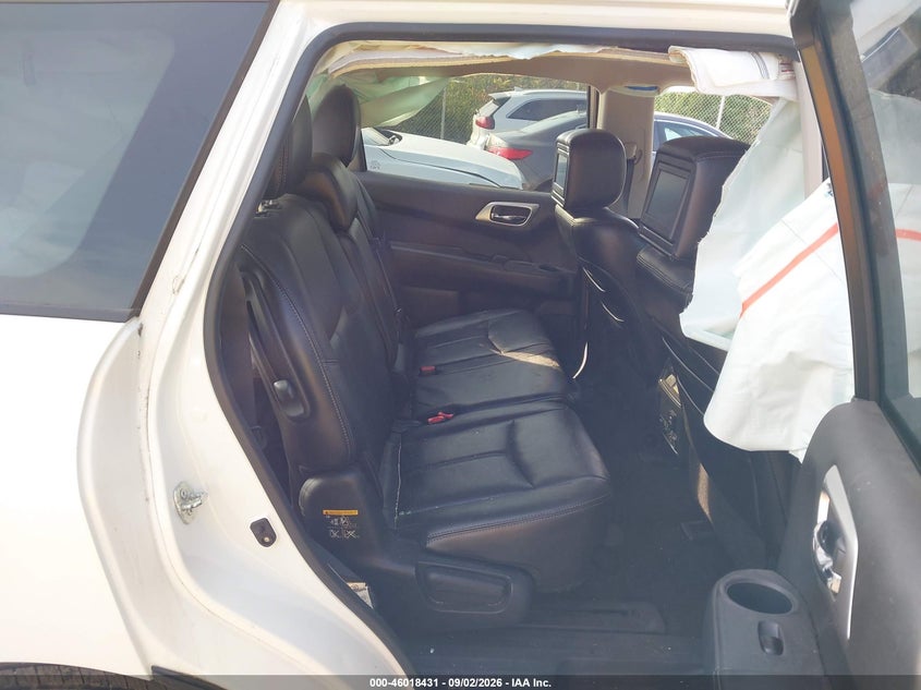 2013 NISSAN PATHFINDER auction photo 8