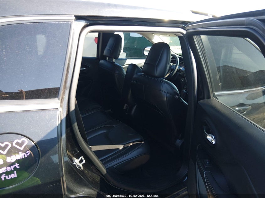 2015 JEEP CHEROKEE auction photo 8