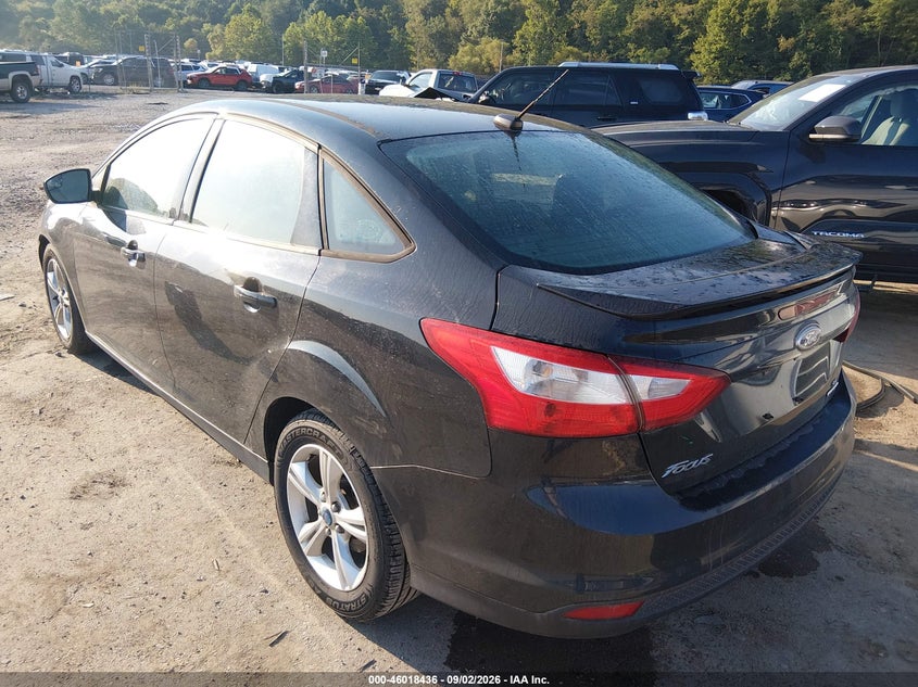 Vin: 1fahp3f21cl399700, lot: 46517827, ford focus se 20123