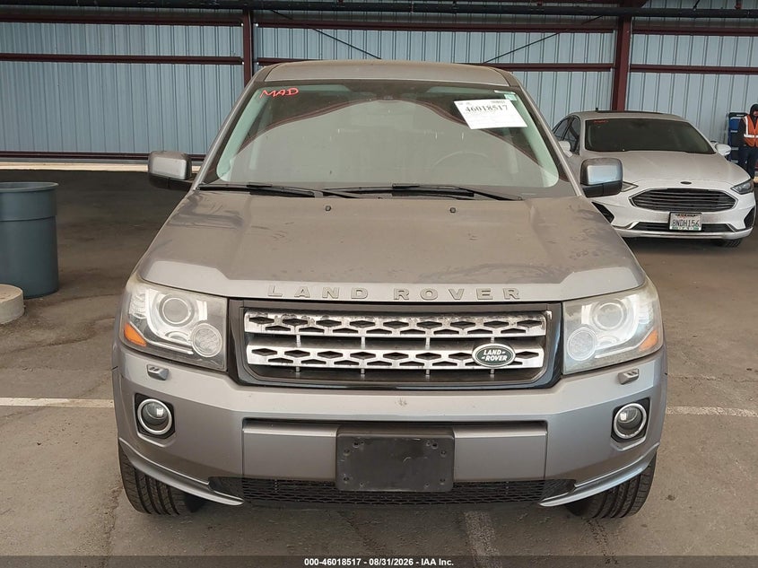 2013 LAND ROVER LR2 auction photo 6