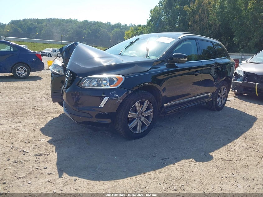 VOLVO XC60 - zdjęcie 2