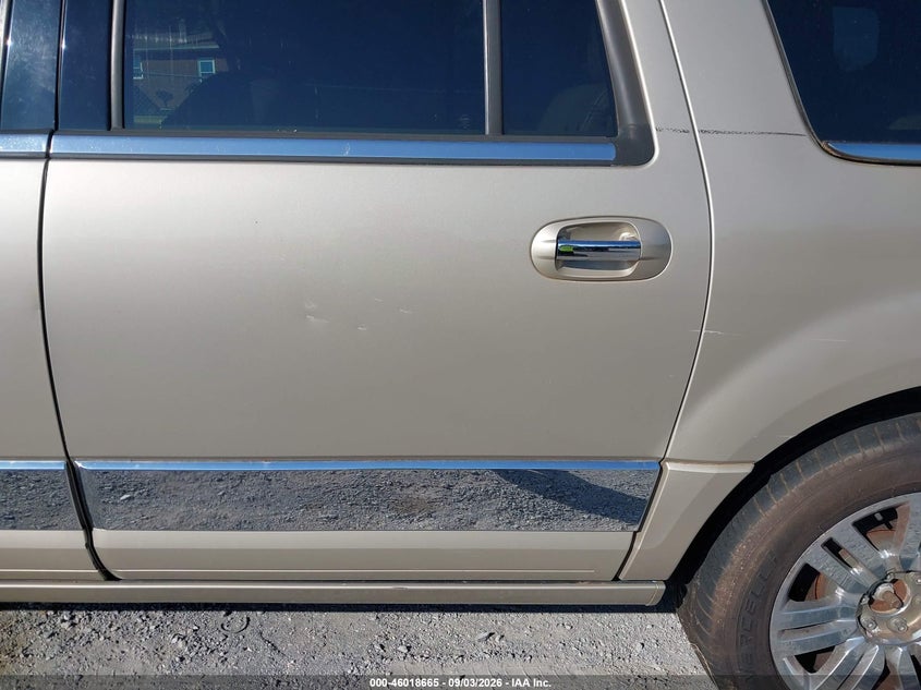 LINCOLN NAVIGATOR L 2007 VIN 5LMFL28577LJ24149