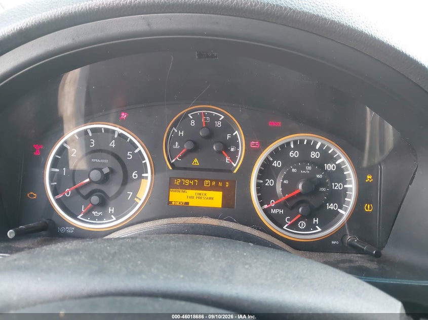 2014 NISSAN ARMADA auction photo 7